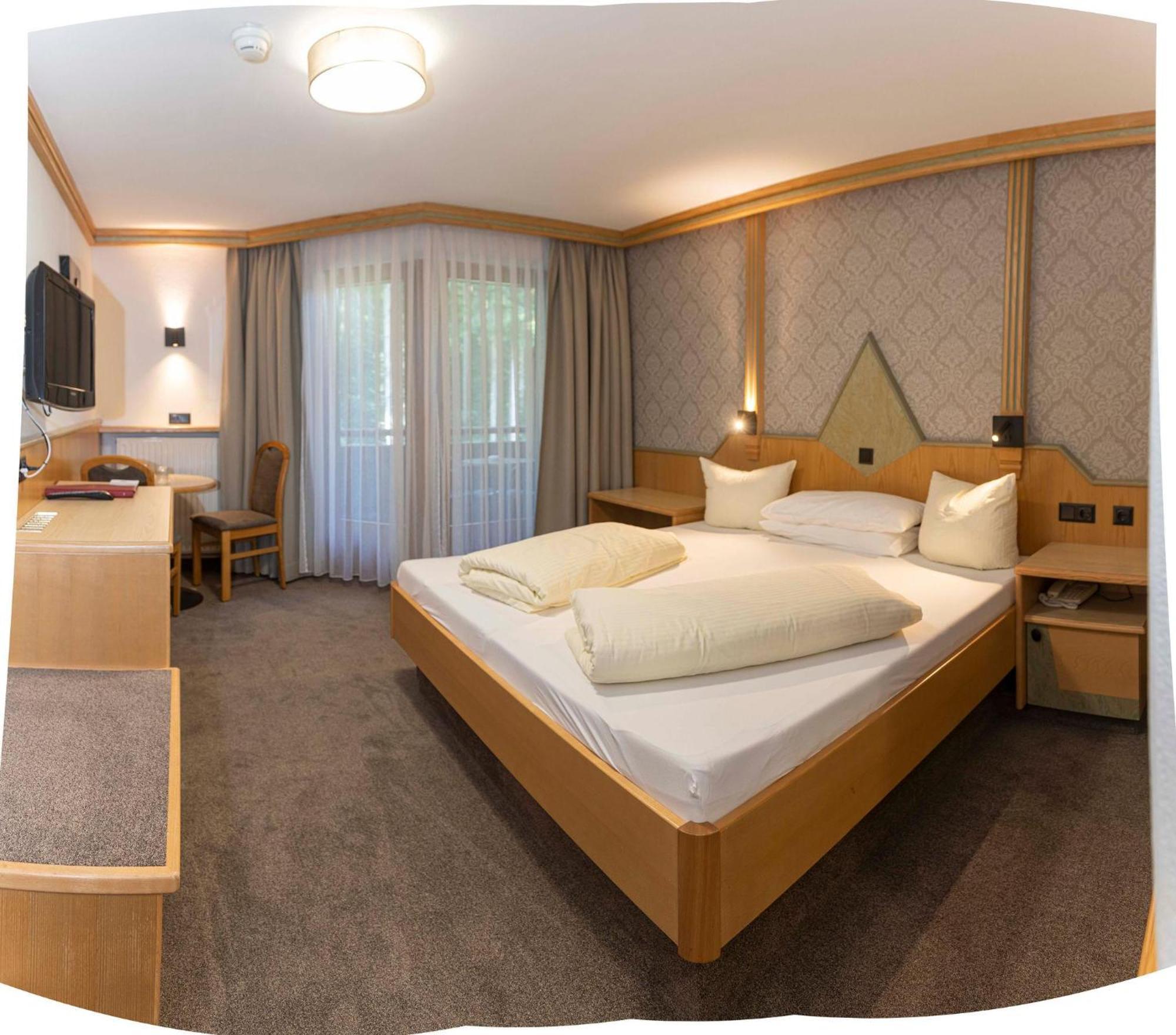 Auffacherhof 4*