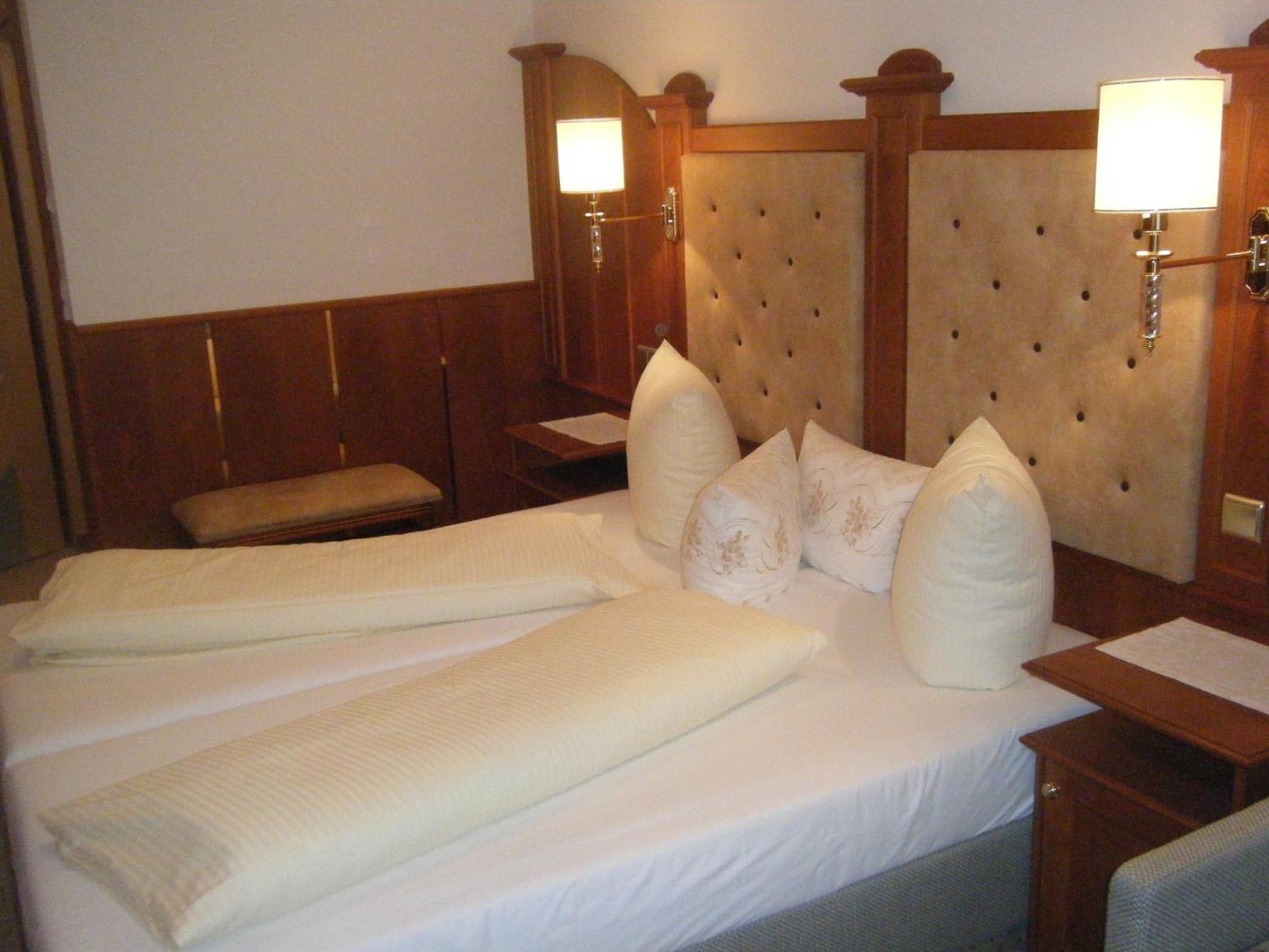 Hotel Auffacherhof 4*